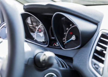 Araba hızölçer - Pano