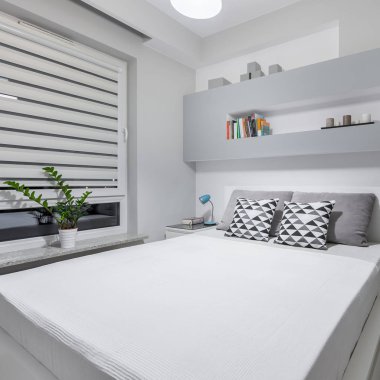 Çift kişilik yatak odası.