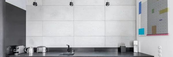 Kitchen with granite worktop — Stock Photo, Image