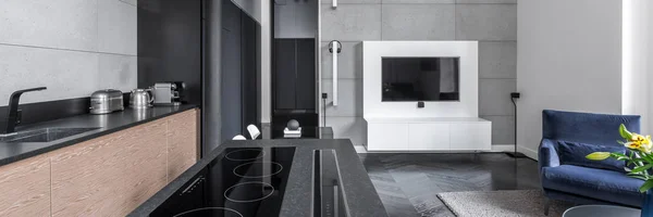 Zona de cocina en apartamento multifuncional — Foto de Stock