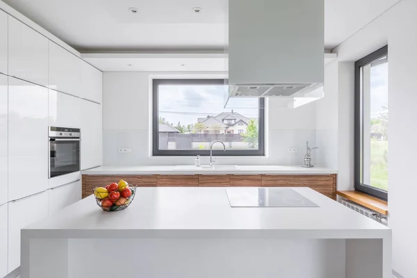 White kitchen with island — Stock Photo, Image