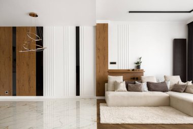 Zarif bir oturma odası.