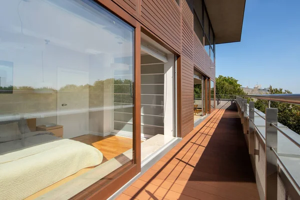 Elegant Home Big Windows Open Terrace Wooden Floor — Stock Photo, Image