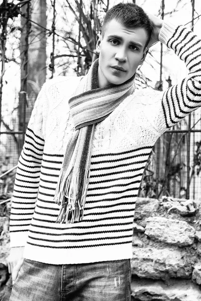 Fashion photo of young model man on street. Boy posing. Black and white — Stock Photo, Image