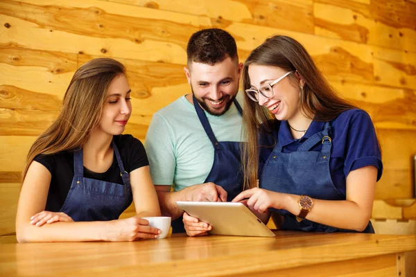 Takım iletişim barista coffee House