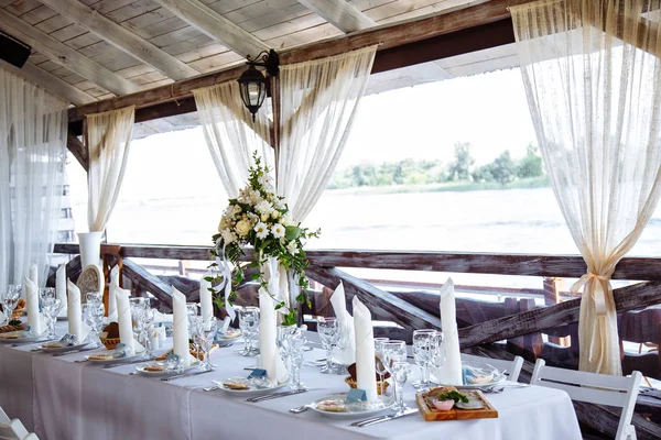 Dekor düğün töreni ve Ziyafet