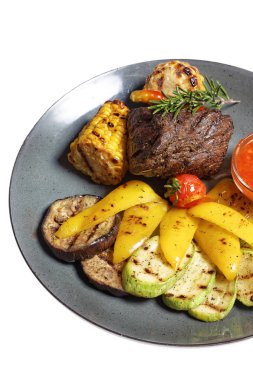 garnitür sebze ile ızgara et