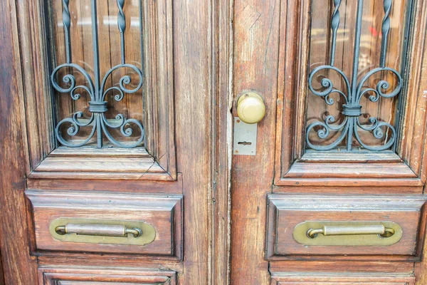 Винтажные Двери Ржавчина — стоковое фото