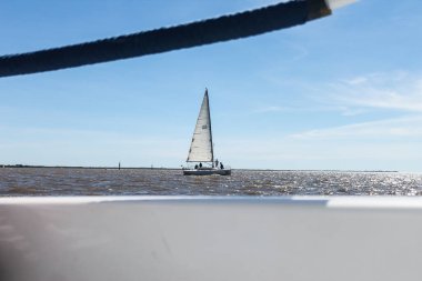 Yelkenli Ayrıntıları Dışarıda