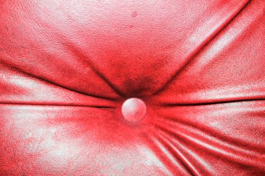 Kırmızı Yüzeyde Kaptan