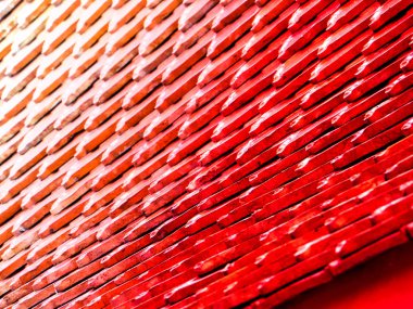 Budizm Tapınağı (Wat Tay dili) açık kırmızı antik çatı