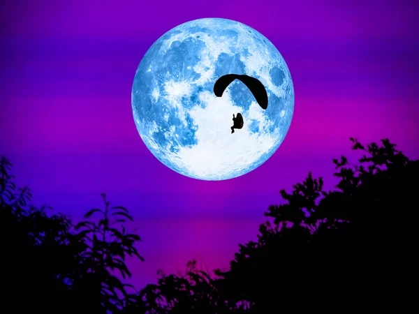 ışık gece'de ve süper moon