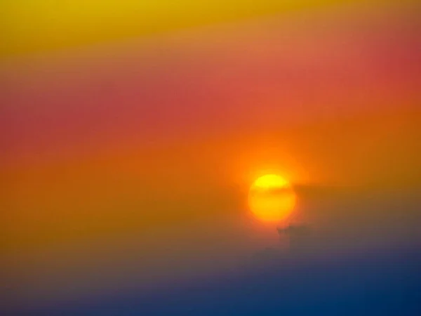Desenfoque puesta de sol fondo pantalla de niebla suave — Foto de Stock