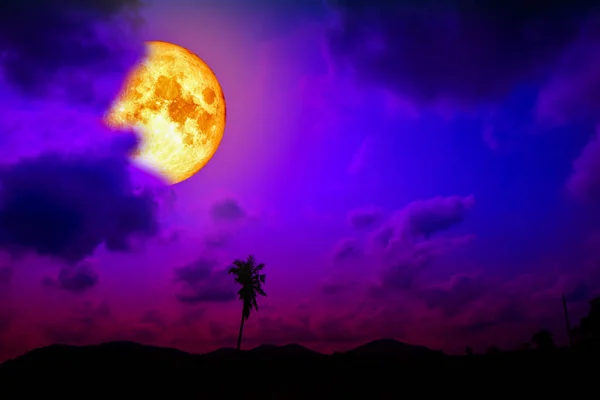 Blood moon back cloud silhouette coconut in the night blue sky — Stock Photo, Image