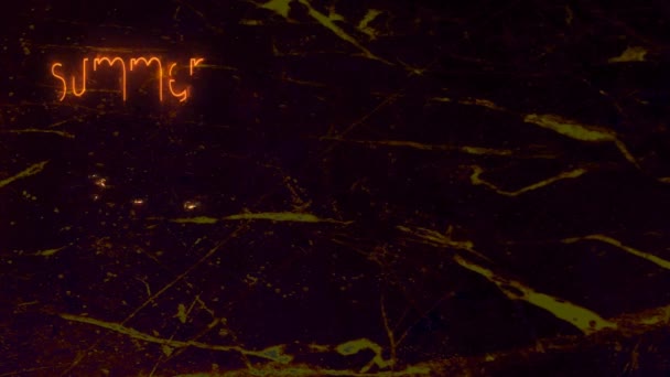 été grandes ventes off 80 par cen texte avec fond de marbre 