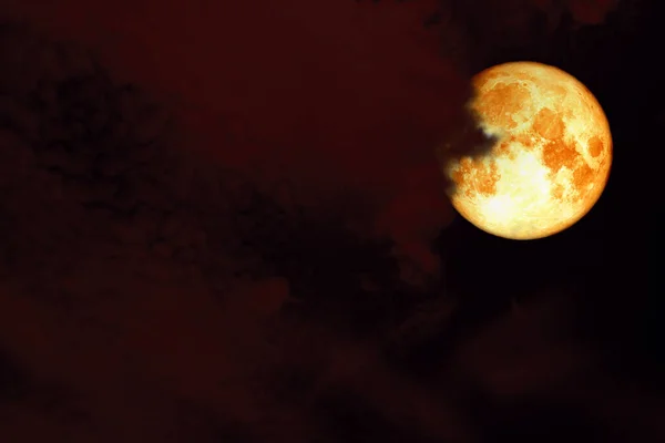 Luna Esturión Roja Nuevo Nube Silueta Cielo Puesta Del Sol —  Fotos de Stock
