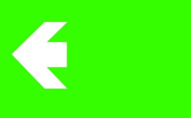 Beyaz ok işareti yeşil ekranda üç adım yanıp söndü