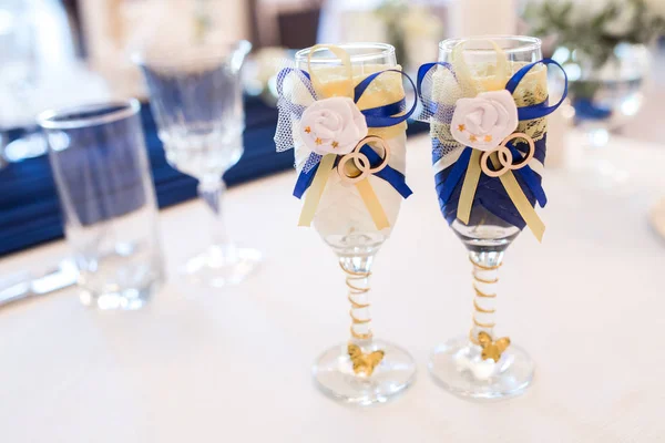 Két pohár, esküvő — Stock Fotó