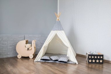 Teepee ile oyun odası