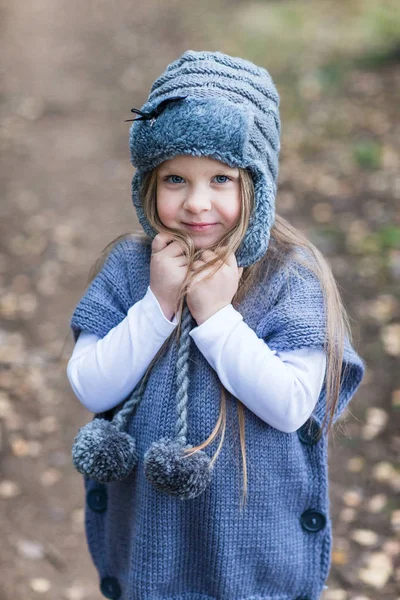 Child knitted jacket walking — Stock Photo, Image
