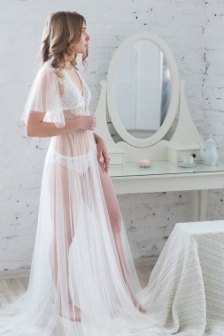 bir genç kızın sabah ihale görüntü