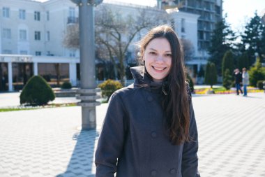 kameraya kentsel özgeçmişlerine bakarak Kış moda içerik gorgeous esmer