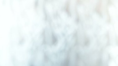 Portre desenleri cam üzerinde. Bulanıklık.