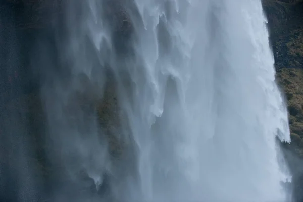 La poderosa cascada — Foto de Stock