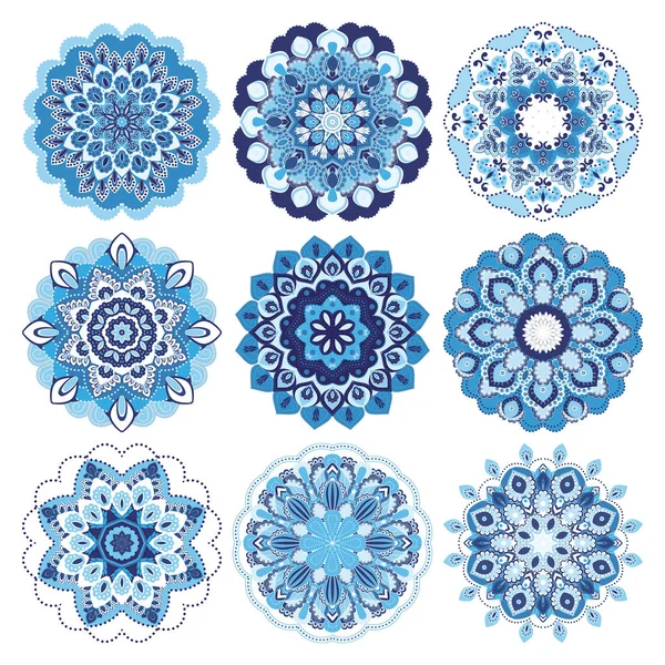 Mandalas collection. Asian traditional mehandi style decor. Oriental pattern, vector illustration. Vintage decorative elements. Round Ornament — Stock Vector