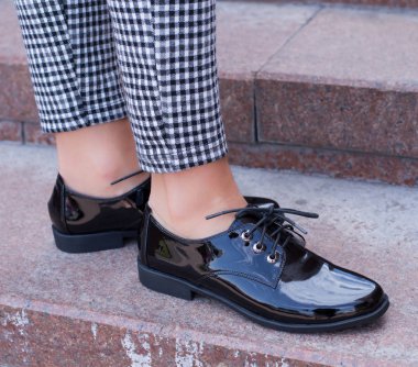 Kadınlar botları izole üzerinde beyaz arka plan