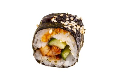 Japon pirinç, nori, salatalık, yılan balığı sos rulo. Beyaz yakın çekim