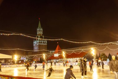 Moskova - 24 Aralık 2016: Sakinleri Noel kutlaması 