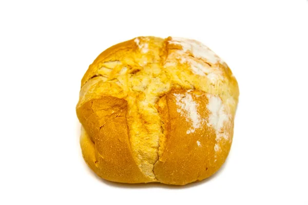 Domácí chléb z pšeničné mouky, izolované. — Stock fotografie