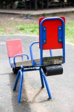 Oyun Park alanında, Bebek salıncak.