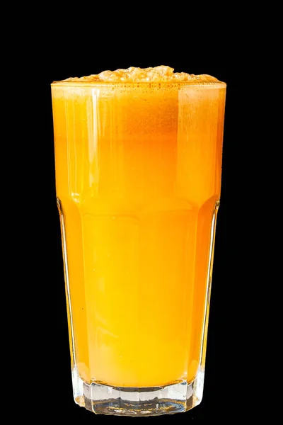 Желтый Смузи Оранжевый Мандарин Большой Стеклянной Чашке Темной Стены — стоковое фото