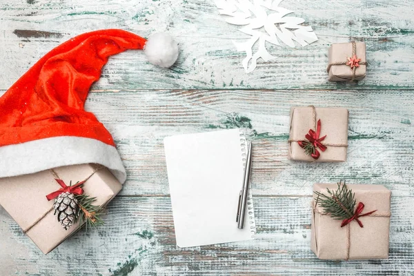 Fundo Branco Carta Mensagem Pai Natal Cartão Natal Natal Ano — Fotografia de Stock