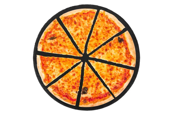 Pizza Margherita Plasterkach Mozzarellą Bocconcini Liśćmi Bazylii Czarnym Talerzu Izolowana — Zdjęcie stockowe