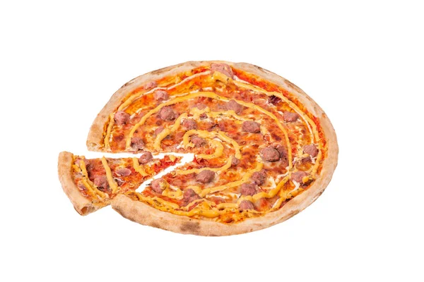 Smaczna Pizza Salsiccia Kiełbasą Wołową Mozzarellą Różnymi Sosami Marynowaną Czerwoną — Zdjęcie stockowe