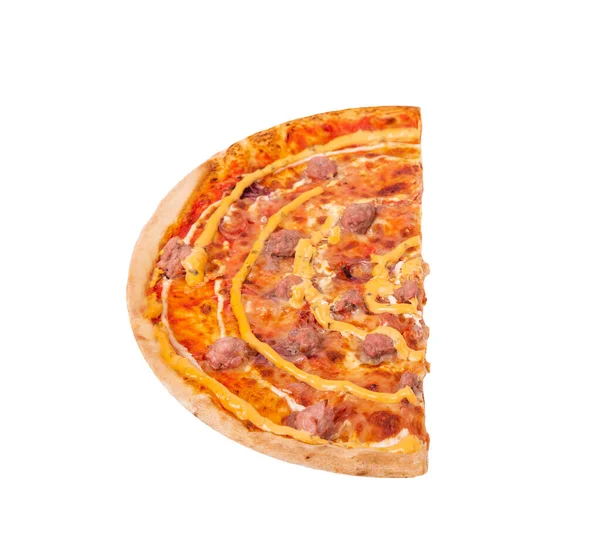 Meia Pizza Saborosa Com Salsichas Carne Mussarela Vários Molhos Cebolas — Fotografia de Stock