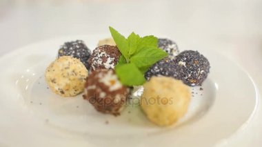 ev yapımı tatlılar, patates kek ve lezzetli sağlıklı öğle yemeği. Gösteri yemekleri