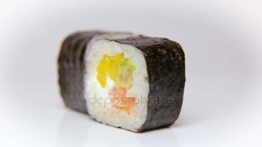 Cyrimi Kyrimi maki sunu rulo