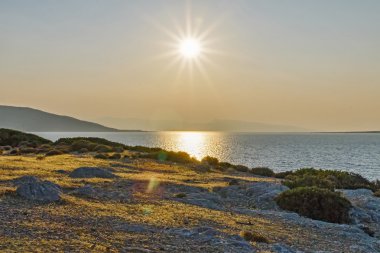 Şaşırtıcı deniz günbatımı