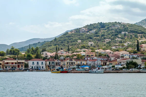 Town Vathy Ithaka Ilhas Jônicas Grécia Agosto 2017 Iate Perto — Fotografia de Stock