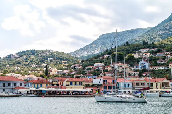 Town Vathy Ithaka Ilhas Jônicas Grécia Agosto 2017 Iate Perto — Fotografia de Stock