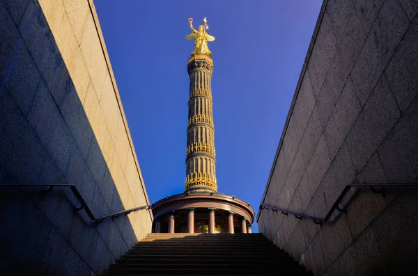 Berlin Victory Monument detalj — Stockfoto