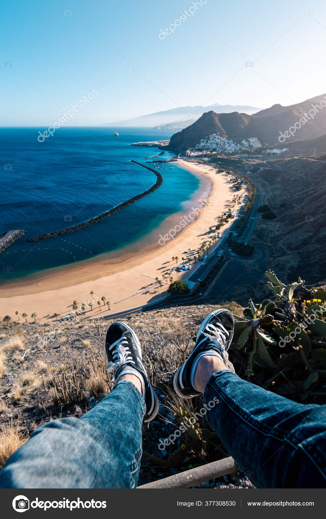 Praia Las Teresitas Ilha Tenerife Por Sol Verao Stock Photo C Iviberro Gmail Com 377308530