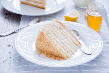 Tatlım pasta vanilya krema ile