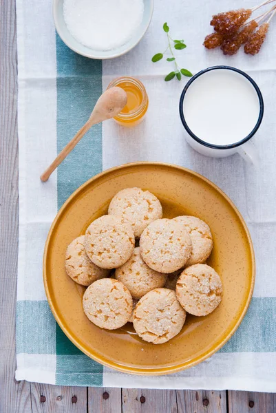 Zelfgemaakte suiker honing cookies — Stockfoto