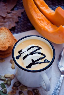 ev yapımı kabak çorbası