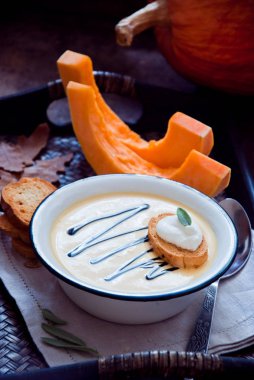 ev yapımı kabak çorbası